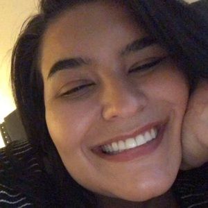 Meet your Posher, Jocelyn